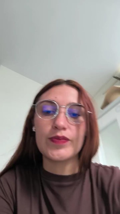 Isabelle_x live cam on Cam4