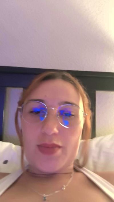 Isabelle_x live cam on Cam4