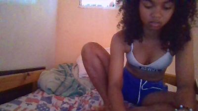 Isah2026 live cam on Cam4