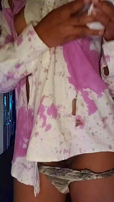 Isah2026 live cam on Cam4