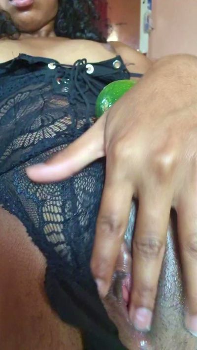 Isah2026 live cam on Cam4
