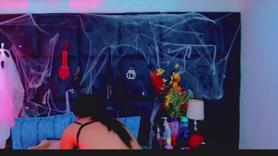 Isalombardi live cam on Cam4