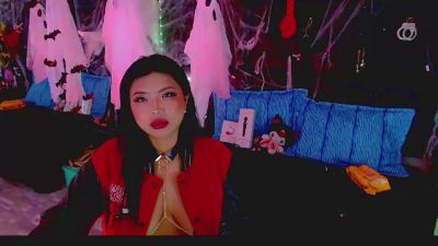 Isalombardi live cam on Cam4