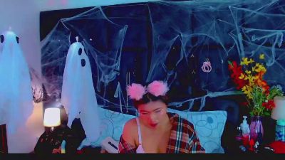 Isalombardi live cam on Cam4