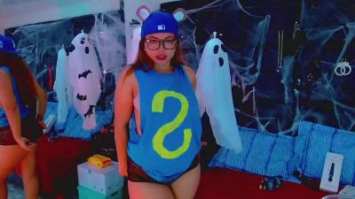 Isalombardi live cam on Cam4