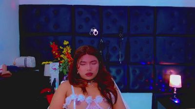Isalombardi live cam on Cam4
