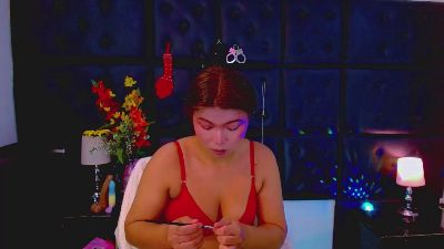 Isalombardi live cam on Cam4