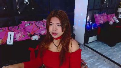 Isalombardi live cam on Cam4