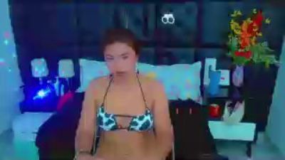Isalombardi live cam on Cam4