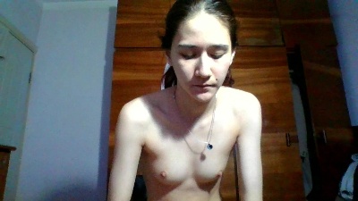 IsidraCeraos live cam on Cam4