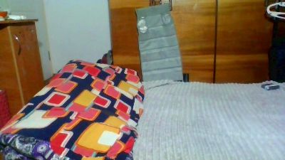 IsidraCeraos live cam on Cam4
