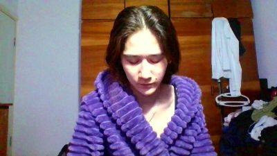 IsidraCeraos live cam on Cam4