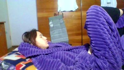 IsidraCeraos live cam on Cam4