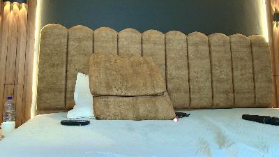 IsisRosee live cam on Cam4