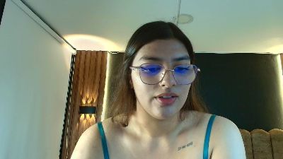 IsisRosee live cam on Cam4