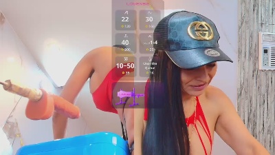 Isis_car0lina live cam on Cam4