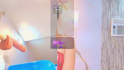 Isis_car0lina live cam on Cam4