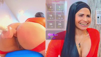Isis_car0lina live cam on Cam4