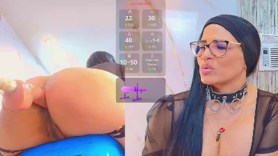 Isis_car0lina live cam on Cam4