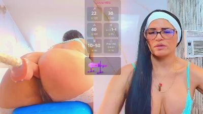 Isis_car0lina live cam on Cam4