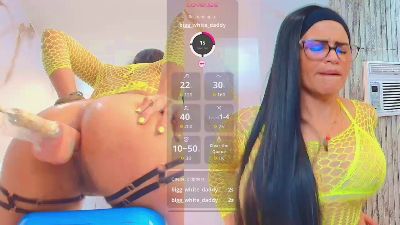 Isis_car0lina live cam on Cam4