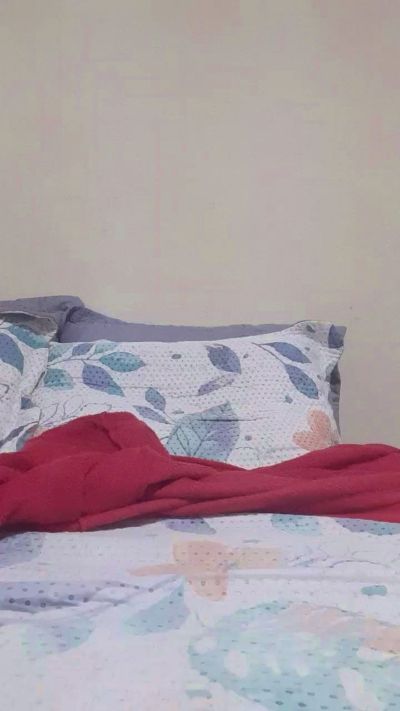 Isishoot live cam on Cam4