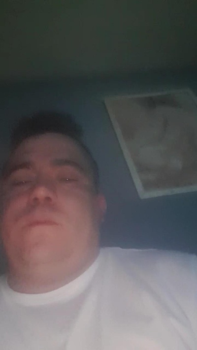 Ismael993 live cam on Cam4