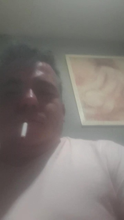 Ismael993 live cam on Cam4