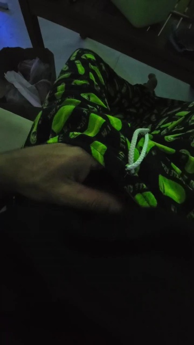 Israelibigdick live cam on Cam4
