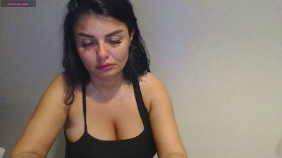 Issabella18 live cam on Cam4