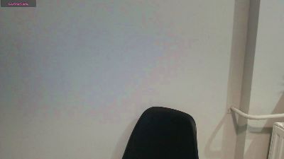 Issabella18 live cam on Cam4