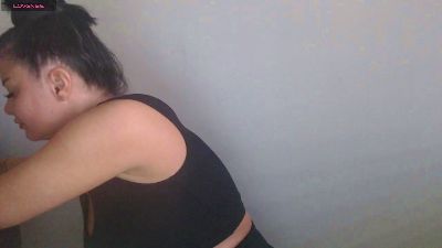 Issabella18 live cam on Cam4