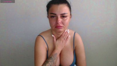 Issabella18 live cam on Cam4