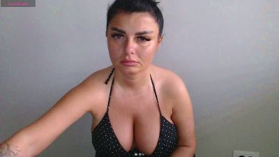 Issabella18 live cam on Cam4
