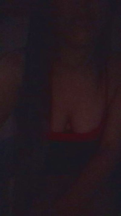 IsslaPrivate live cam on Cam4