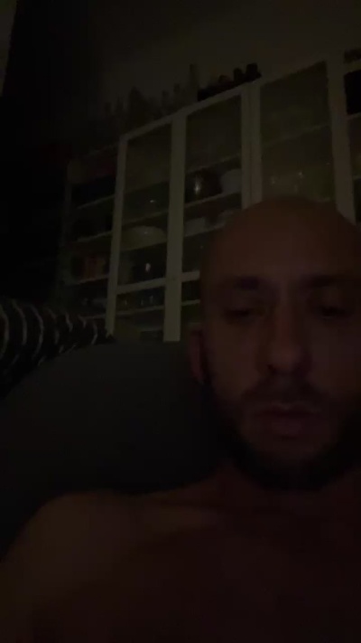 ItaDickyToy live cam on Cam4