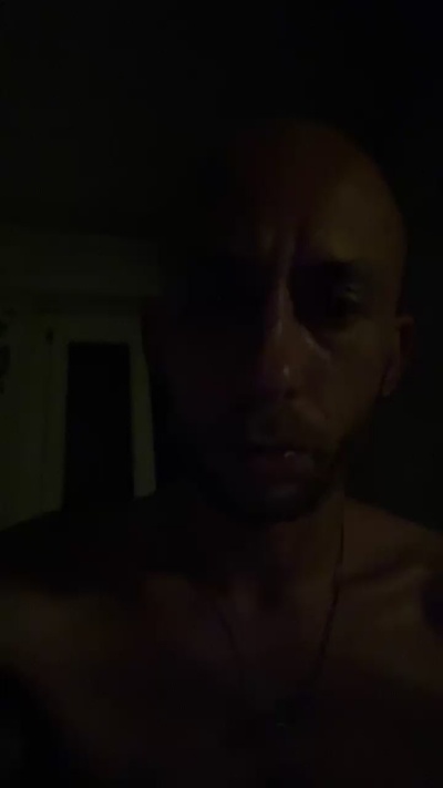 ItaDickyToy live cam on Cam4