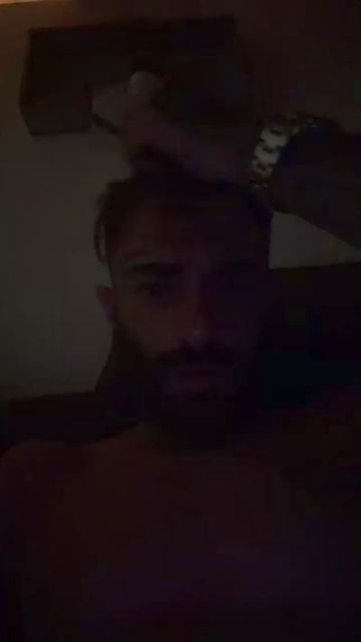 Itaalic live cam on Cam4