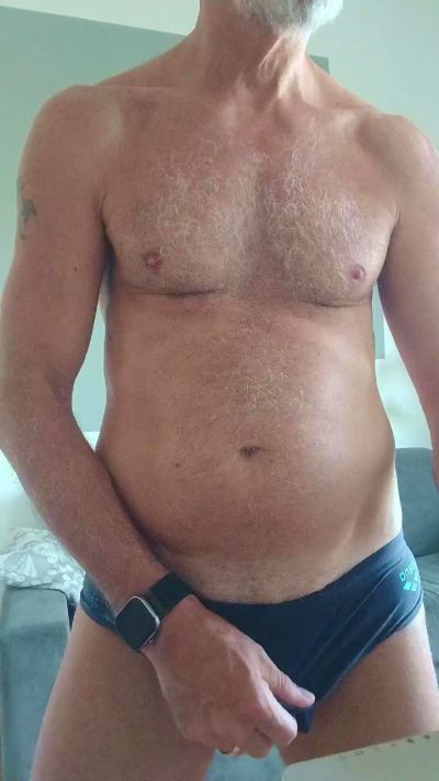 ItalSilverDaddy live cam on Cam4