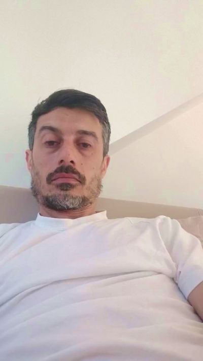 ItalianinLondon live cam on UnifiedCams