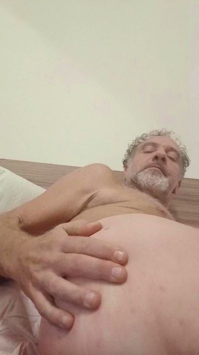 Italo1w live cam on Cam4