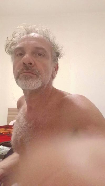 Italo1w live cam on Cam4