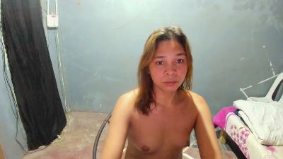 ItsRogeline live cam on Cam4