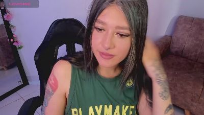 Its_KatApple live cam on Cam4