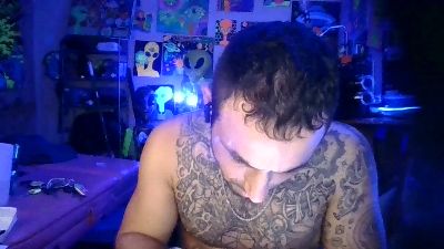 Itsfeek live cam on Cam4