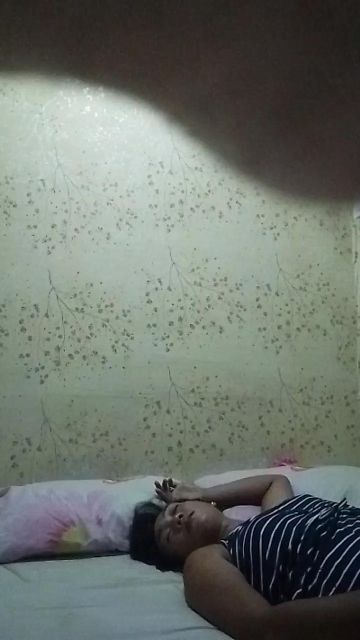 Itsmerea Live Cam on Cam4