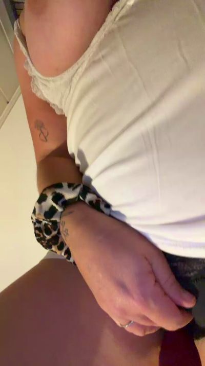 Itsonlylove live cam on Cam4