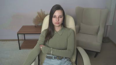 IvaKreitner live cam on Cam4