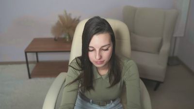 IvaKreitner live cam on Cam4