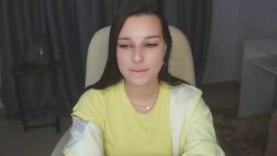 IvaKreitner live cam on Cam4